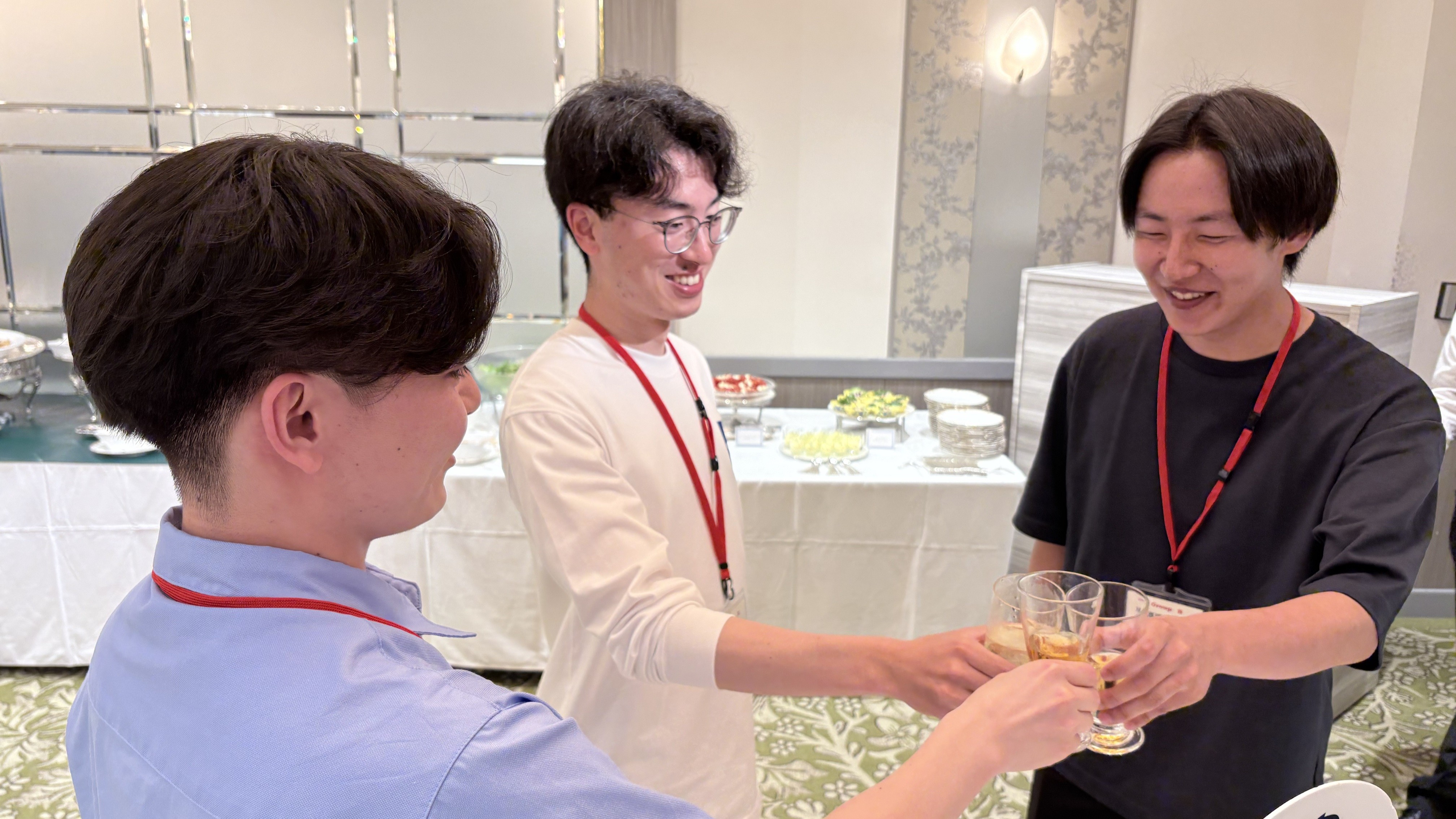 懇親会の様子